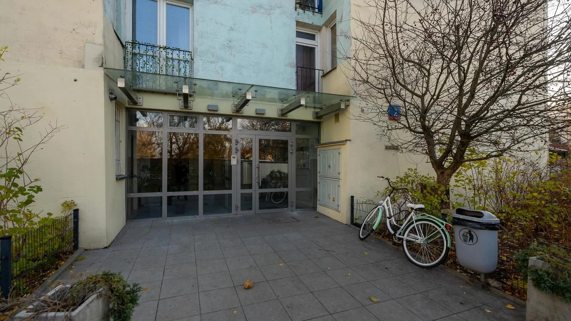 ורשה Kozmiana Apartment - Workspace, Bus&Park Nearby - By Rentujemy